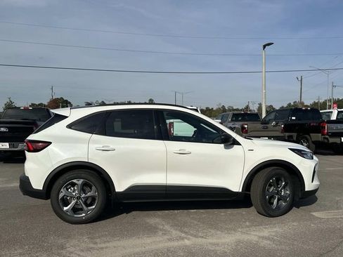 New 2026 Ford Escape ST-Line image 5