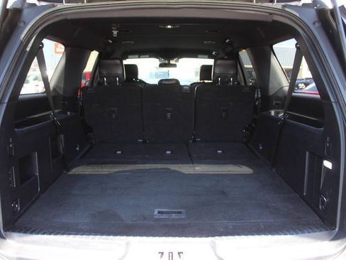 Used 2019 Ford Expedition Max XLT w/ Equipment Group 201A AWD/4WD image 15