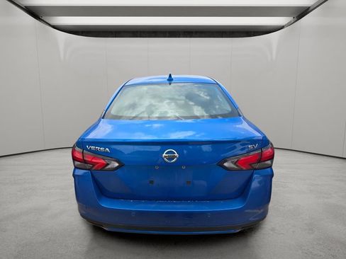 Used 2020 Nissan Versa SV FWD image 6