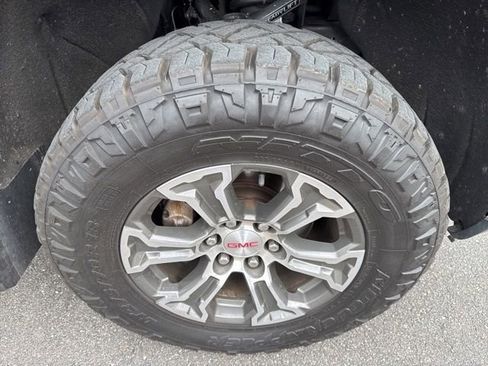 Used 2020 GMC Sierra 1500 SLT w/ X31 Off-Road Package image 30