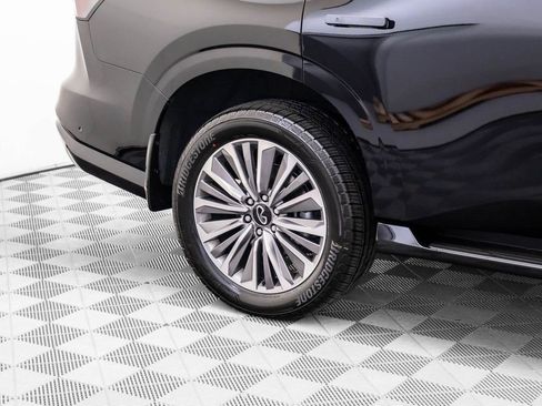 New 2026 INFINITI QX80 Luxe w/ Cargo Package image 30