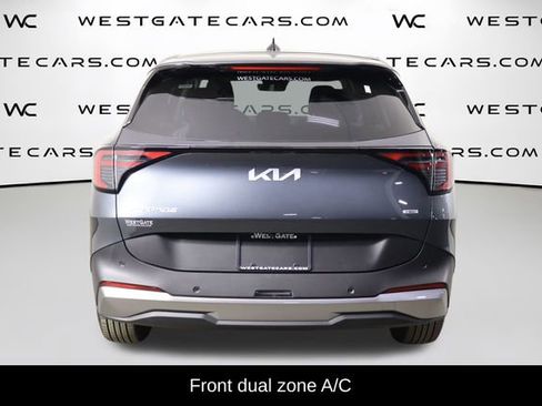 Used 2026 Kia Sportage LX FWD image 4