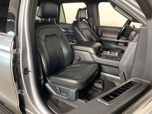 Used 2021 Ford Expedition Max Limited AWD/4WD image 39