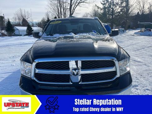 Used 2024 RAM 1500 Classic SLT image 3