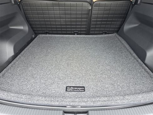 New 2026 Volkswagen Atlas Cross Sport SEL R-Line image 24