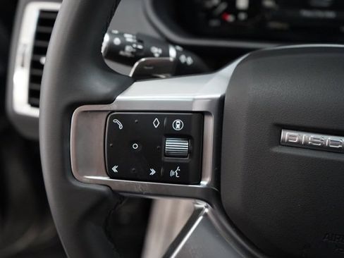 Used 2024 Land Rover Discovery Dynamic SE image 20