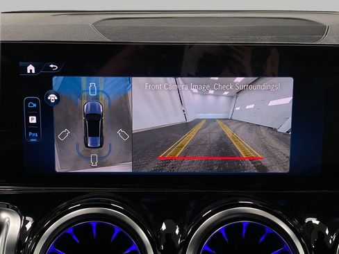 New 2026 Mercedes-Benz GLB 250 4MATIC image 24