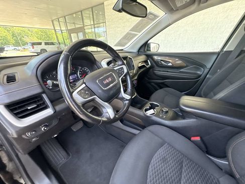 Certified 2019 GMC Terrain SLE w/ Driver Convenience Package FWD image 10