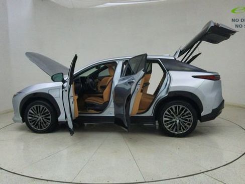 Used 2023 Lexus RZ 450e Premium w/ Cold Area Package AWD/4WD image 71