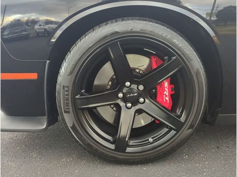Used 2022 Dodge Challenger SRT Hellcat w/ Plus Package image 10