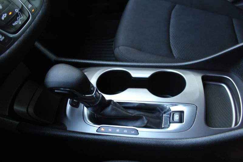 Used 2024 Chevrolet Malibu LS FWD image 30