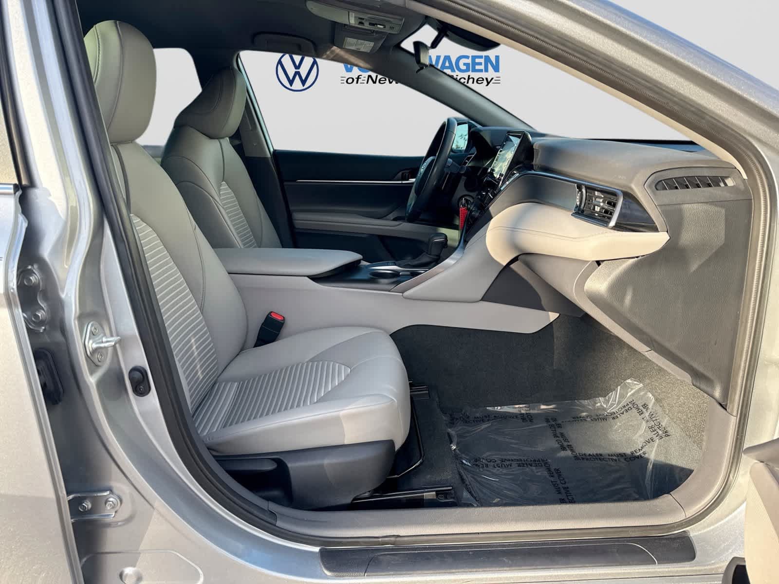 Used 2023 Toyota Camry SE FWD image 27