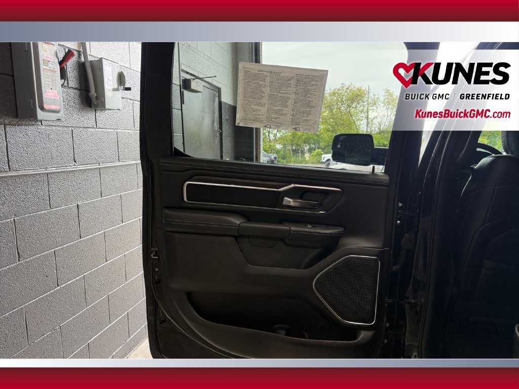 Used 2026 RAM 1500 Laramie AWD/4WD image 30