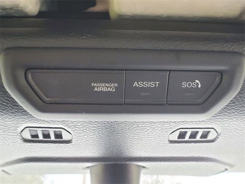 Used 2022 Jeep Gladiator Mojave image 31