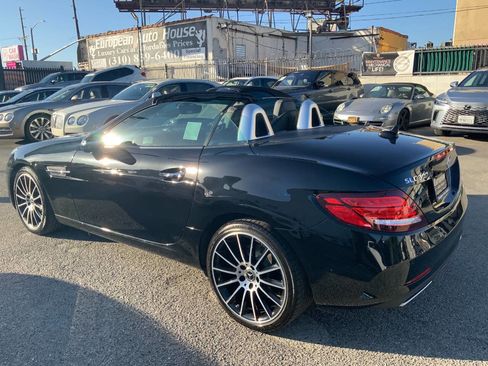 Used 2020 Mercedes-Benz SLC 300 image 10