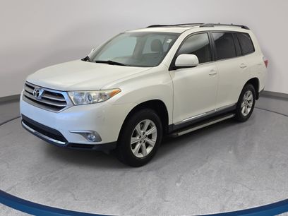 Used 2013 Toyota Highlander SE