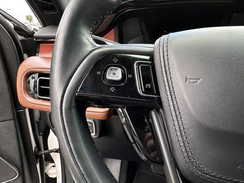 Used 2021 Lincoln Aviator Reserve w/ Elements Package Plus AWD/4WD image 35