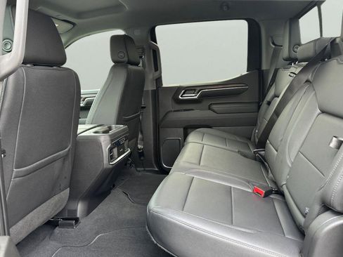 Used 2023 GMC Sierra 1500 SLT w/ SLT Premium Plus Package image 5