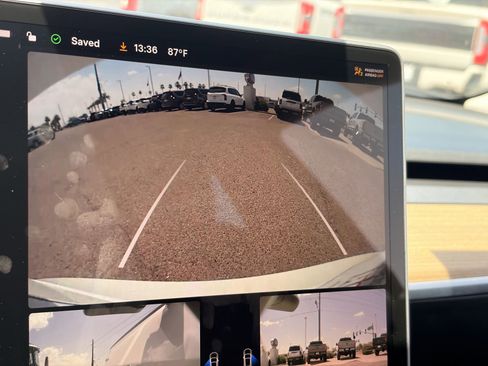 Used 2023 Tesla Model 3 Standard Range RWD image 22
