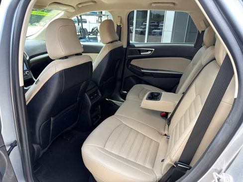 Used 2022 Ford Edge SEL w/ Convenience Package AWD/4WD image 14
