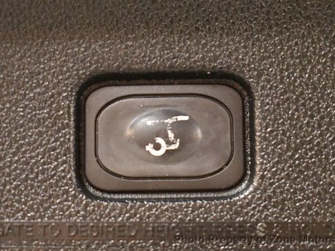 Used 2018 Ford Explorer Sport w/ Equipment Group 401A AWD/4WD image 61
