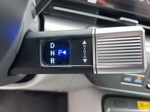 New 2026 Hyundai Kona SEL Premium AWD/4WD image 17