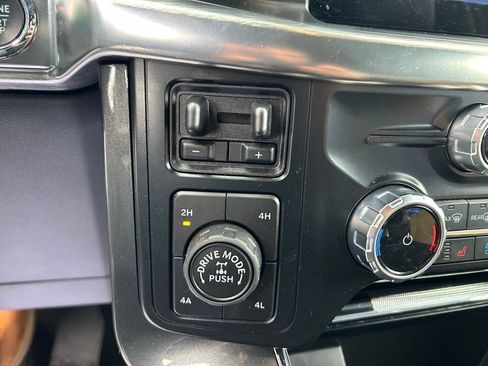 Certified 2023 Ford F150 Lariat image 32