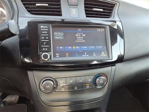Used 2019 Nissan Sentra S image 11