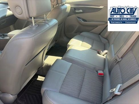 Used 2014 Chevrolet Impala LT w/ Convenience Package FWD image 14