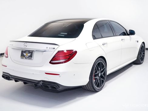 Used 2019 Mercedes-Benz E 63 AMG S image 5