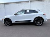 Certified 2025 Porsche Macan Turbo image 2