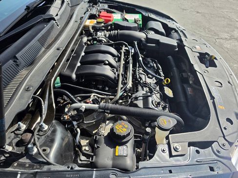 Used 2013 Ford Taurus SE FWD image 48