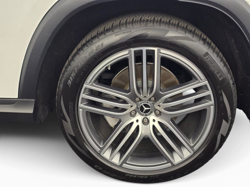 Used 2026 Mercedes-Benz GLS 450 4MATIC image 21