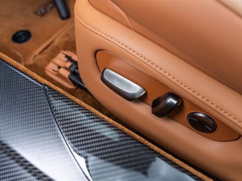 Used 2022 Lexus LC 500 Convertible w/ Touring Package RWD image 37