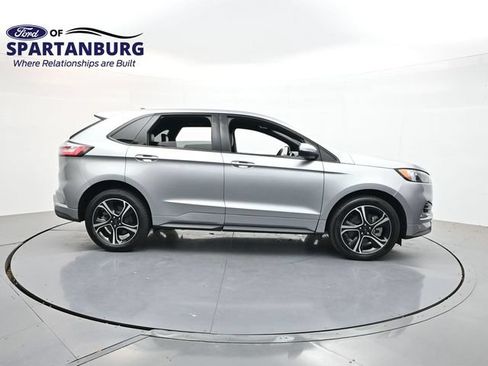Used 2023 Ford Edge ST w/ Cargo Accessory Package AWD/4WD image 8