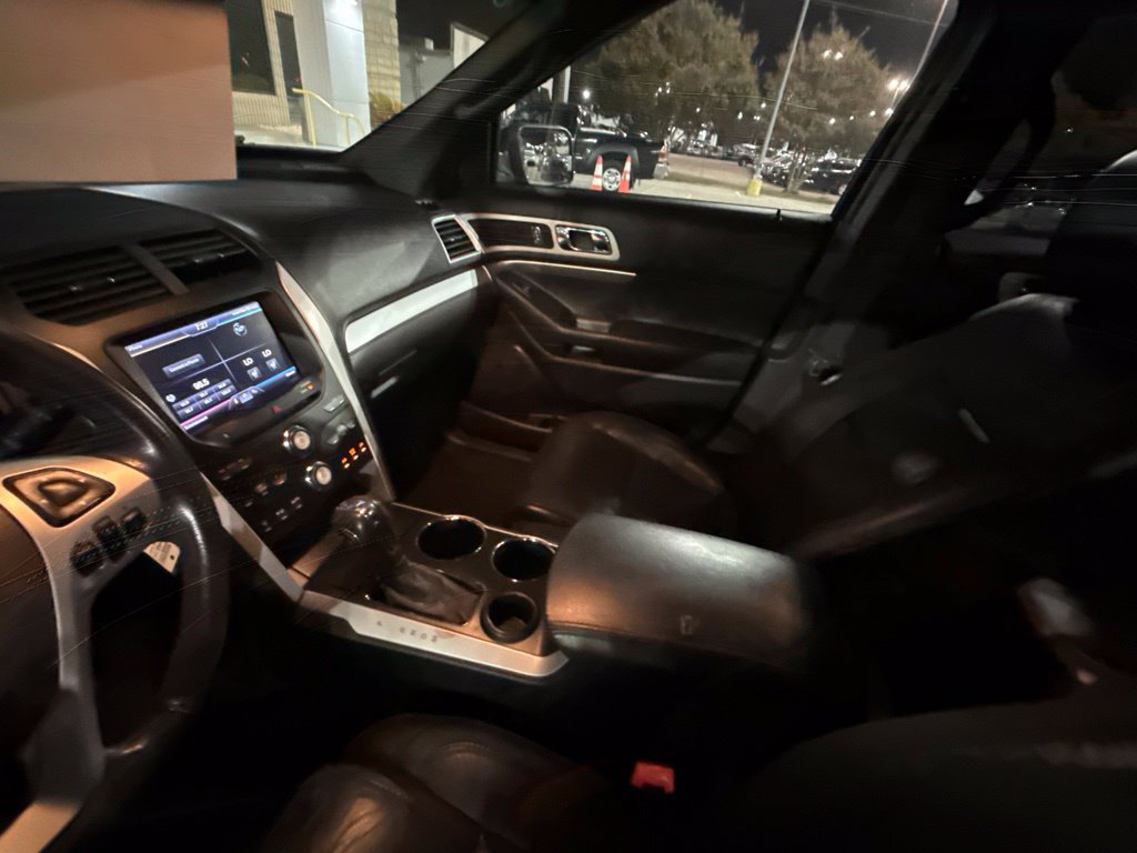 Used 2013 Ford Explorer XLT FWD image 15