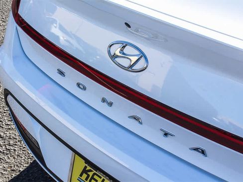 Certified 2023 Hyundai Sonata SE image 8