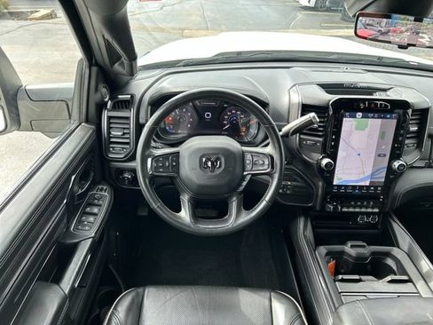 Used 2024 RAM 2500 Limited AWD/4WD image 26