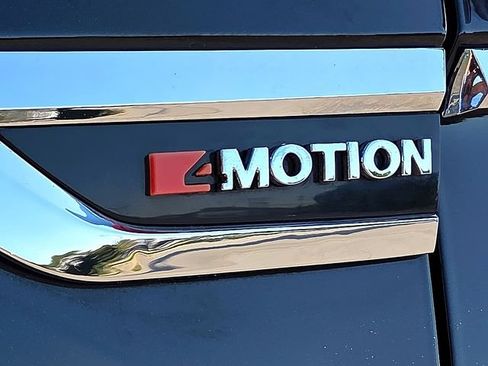 Used 2020 Volkswagen Tiguan S AWD/4WD image 11