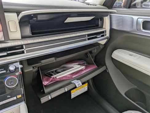 New 2025 Hyundai Santa Fe Calligraphy image 24