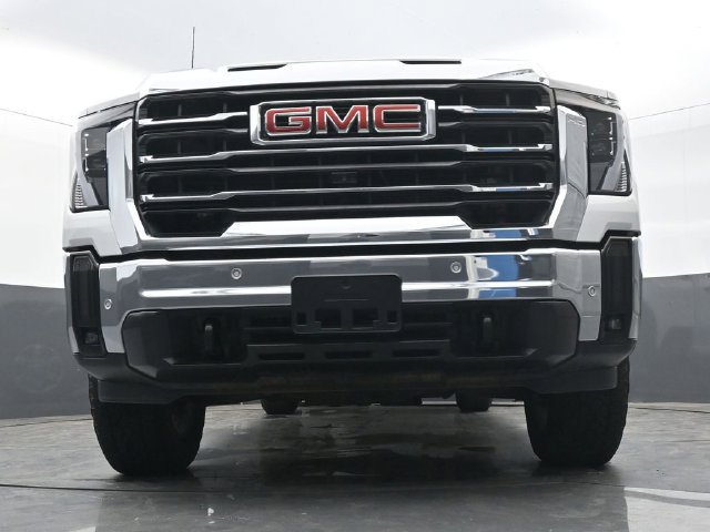 Used 2025 GMC Sierra 2500 SLT w/ SLT Convenience Package AWD/4WD image 39