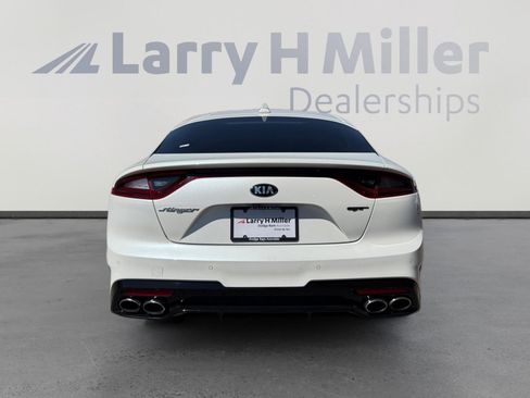 Used 2018 Kia Stinger GT2 RWD image 4
