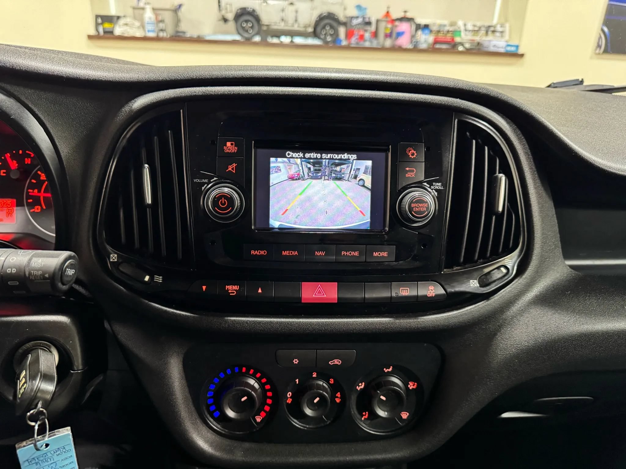 Used 2019 RAM ProMaster City Tradesman SLT FWD image 42