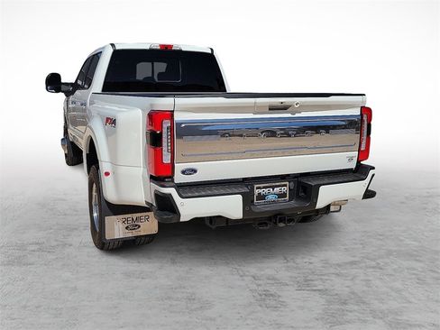 Used 2024 Ford F350 Limited w/ FX4 Off-Road Package image 8