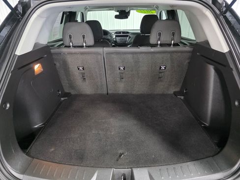 Used 2022 Chevrolet TrailBlazer LT w/ Convenience Package AWD/4WD image 11