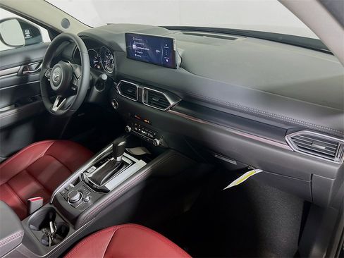 New 2025 MAZDA CX-5 Carbon Edition image 22