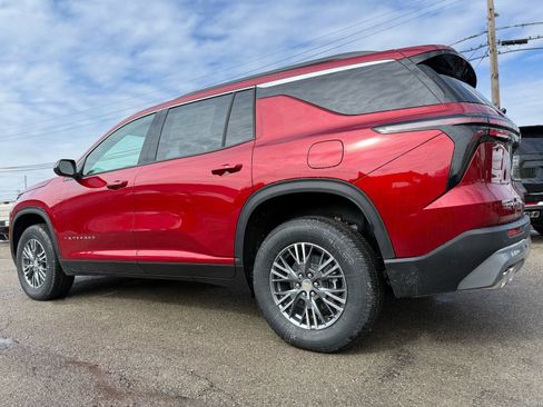 New 2026 Chevrolet Traverse LT image 6