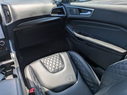 Used 2024 Ford Edge Titanium AWD/4WD image 21
