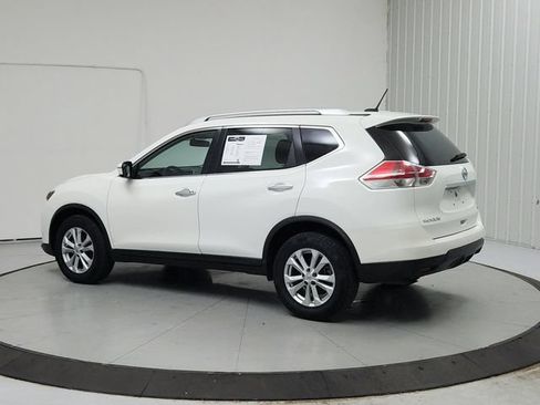 Used 2016 Nissan Rogue SV FWD image 5