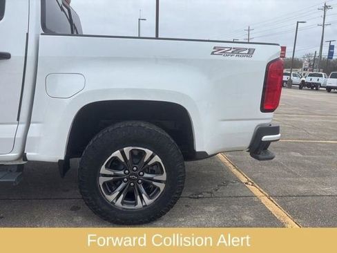Used 2022 Chevrolet Colorado Z71 w/ Safety Package image 18